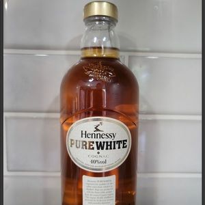 🍯Hennessey Pure White